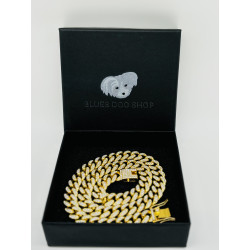 Gold chain with diamonds