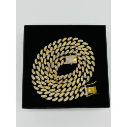 Goldkette mit Diamanten