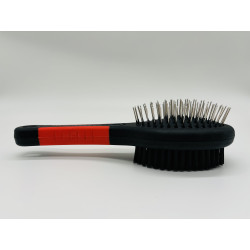 Maintenance brush in two parts