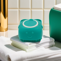 Badebürste mit Shampoospender